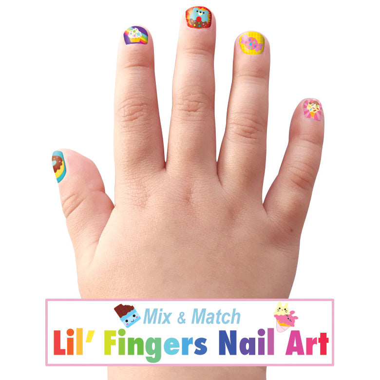 Piggy Story Kit Stickers Aretes y Uñas Cakes