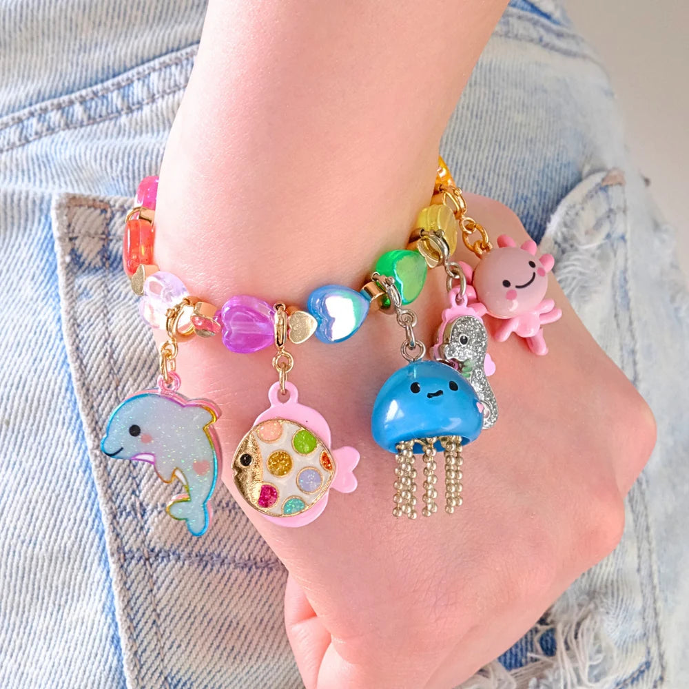 CHARM DELFIN