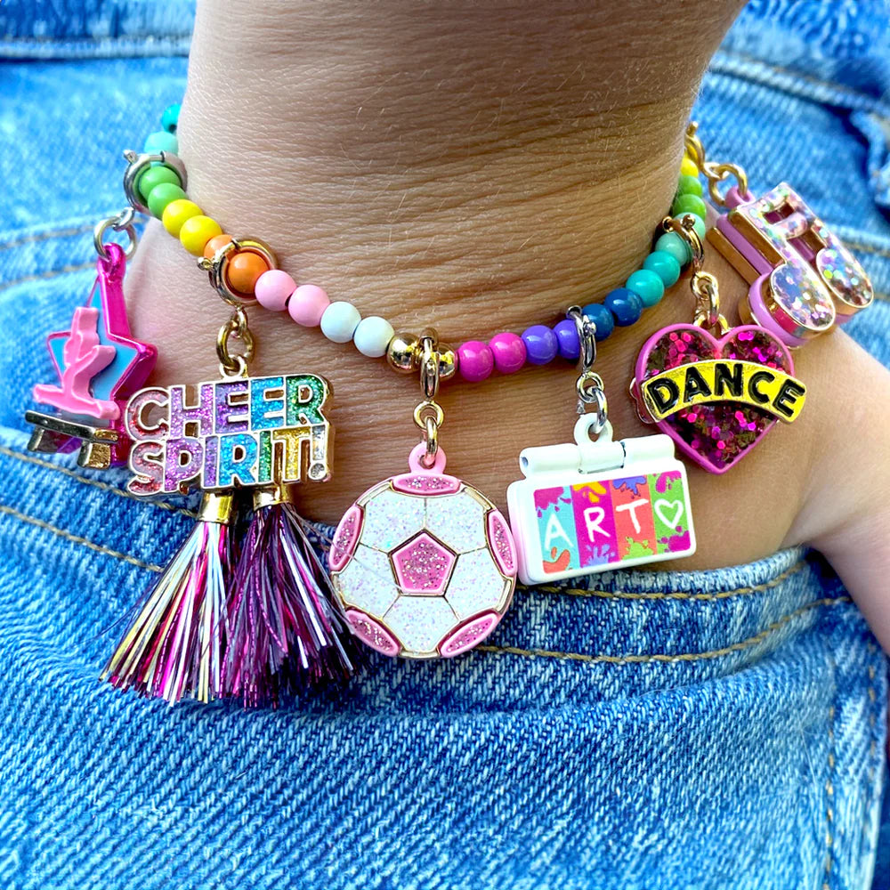 CHARM DE CORAZÓN DE BAILE PURPURA