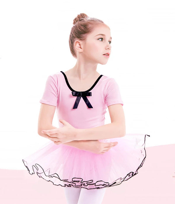 VESTIDO DE BALLET CON DETALLE EN NEGRO
